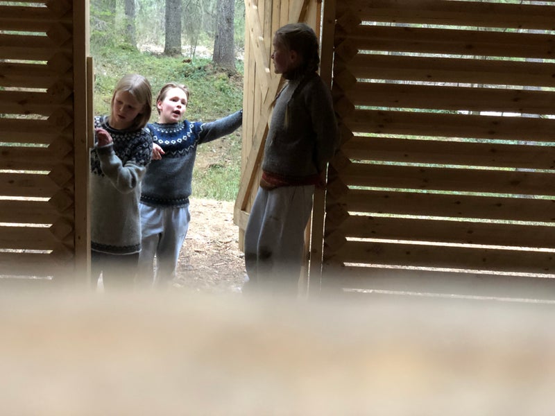 Lehm&auml;seni leikkuulauta  musta 20 cm x 30 cm